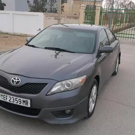 Toyota Camry 2011