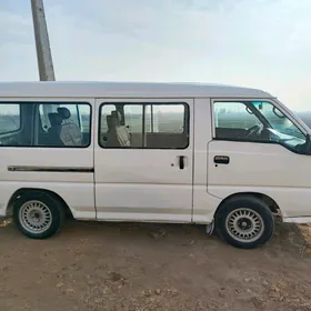 Toyota Hiace 2002