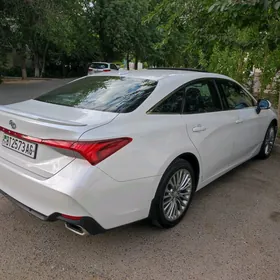 Toyota Avalon 2019