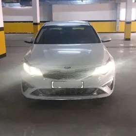 Kia Optima 2019