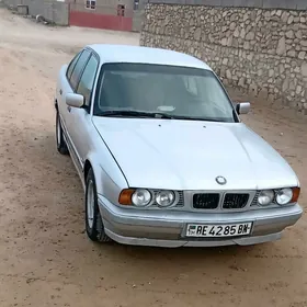 BMW 525 1992