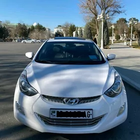 Hyundai Elantra 2012