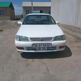 Toyota Corona 1995