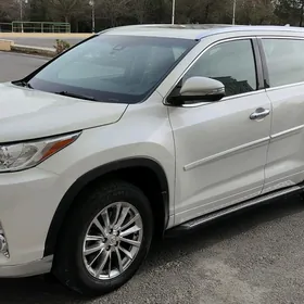 Toyota Highlander 2018