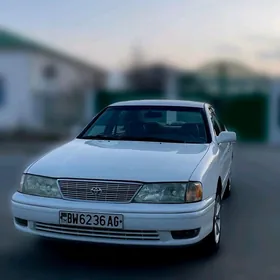 Toyota Avalon 1999