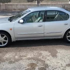 Nissan Maxima 2001