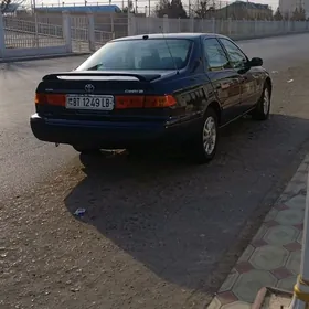 Toyota Camry 1997