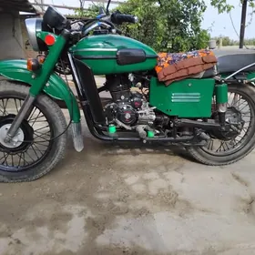 Ural 5557 2001