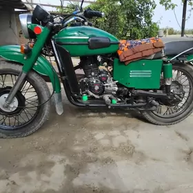 Jawa 300 2001