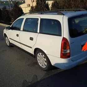 Opel Astra 2000