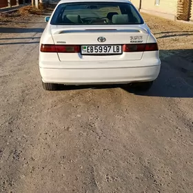 Toyota Camry 1998