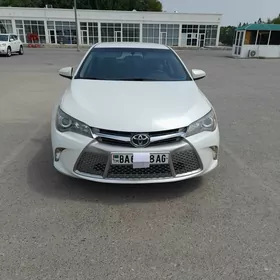 Toyota Camry 2016