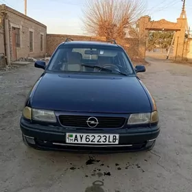 Opel Astra 1996