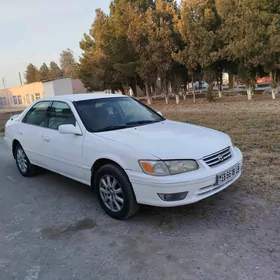 Toyota Camry 1999