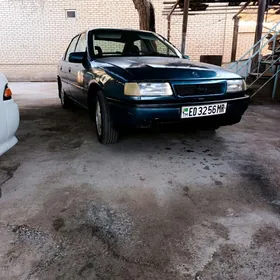 Opel Vectra 1991