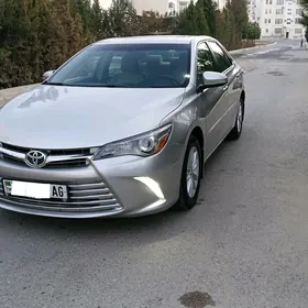 Toyota Camry 2015