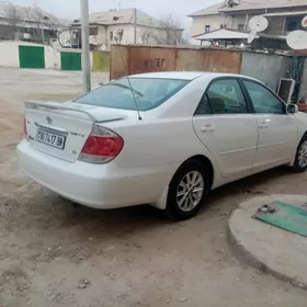 Toyota Camry 2002