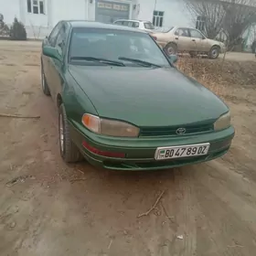 Toyota Camry 1992