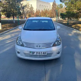 Nissan Sentra 2010