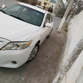 Toyota Camry 2010