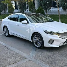 Kia Cadenza 2017