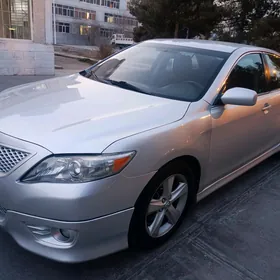 Toyota Camry 2011