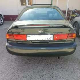 Toyota Camry 1998