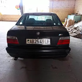 BMW 3 Series 1993