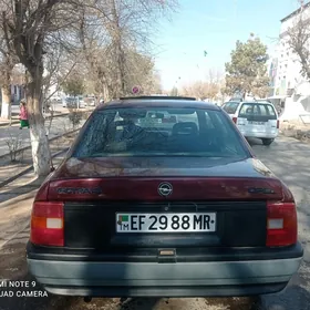 Opel Vectra 1992