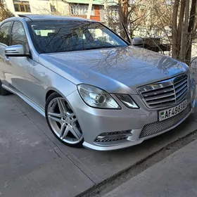 Mercedes-Benz E350 2010