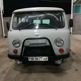 UAZ 2206 2000