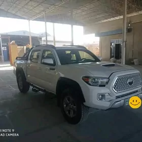 Toyota Tacoma 2019