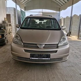 Toyota Sienna 2004