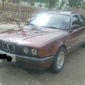 BMW 7 Series 1990