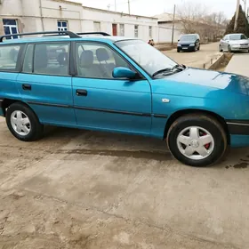 Opel Astra 1995