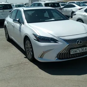 Lexus ES 350 2022