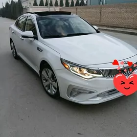 Kia Optima 2020