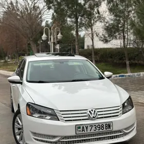 Volkswagen Passat 2012