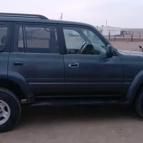 Toyota Land Cruiser 1995