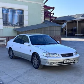 Toyota Camry 2001