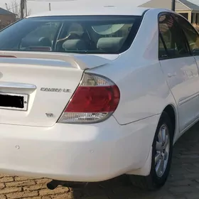 Toyota Camry 2005