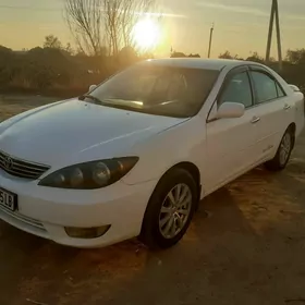 Toyota Camry 2005