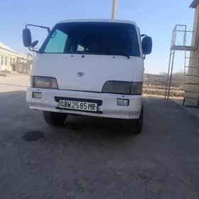 Toyota Hiace 1993