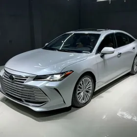 Toyota Avalon 2019