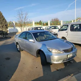 Toyota Camry 2003