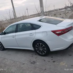 Toyota Avalon 2018