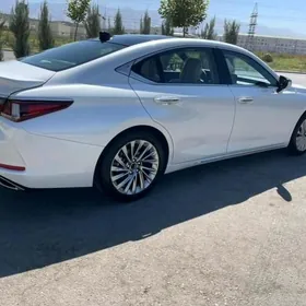 Lexus ES 350 2022