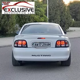 Ford Mustang 1995