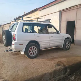 Toyota RAV4 1996