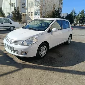 Nissan Versa 2010